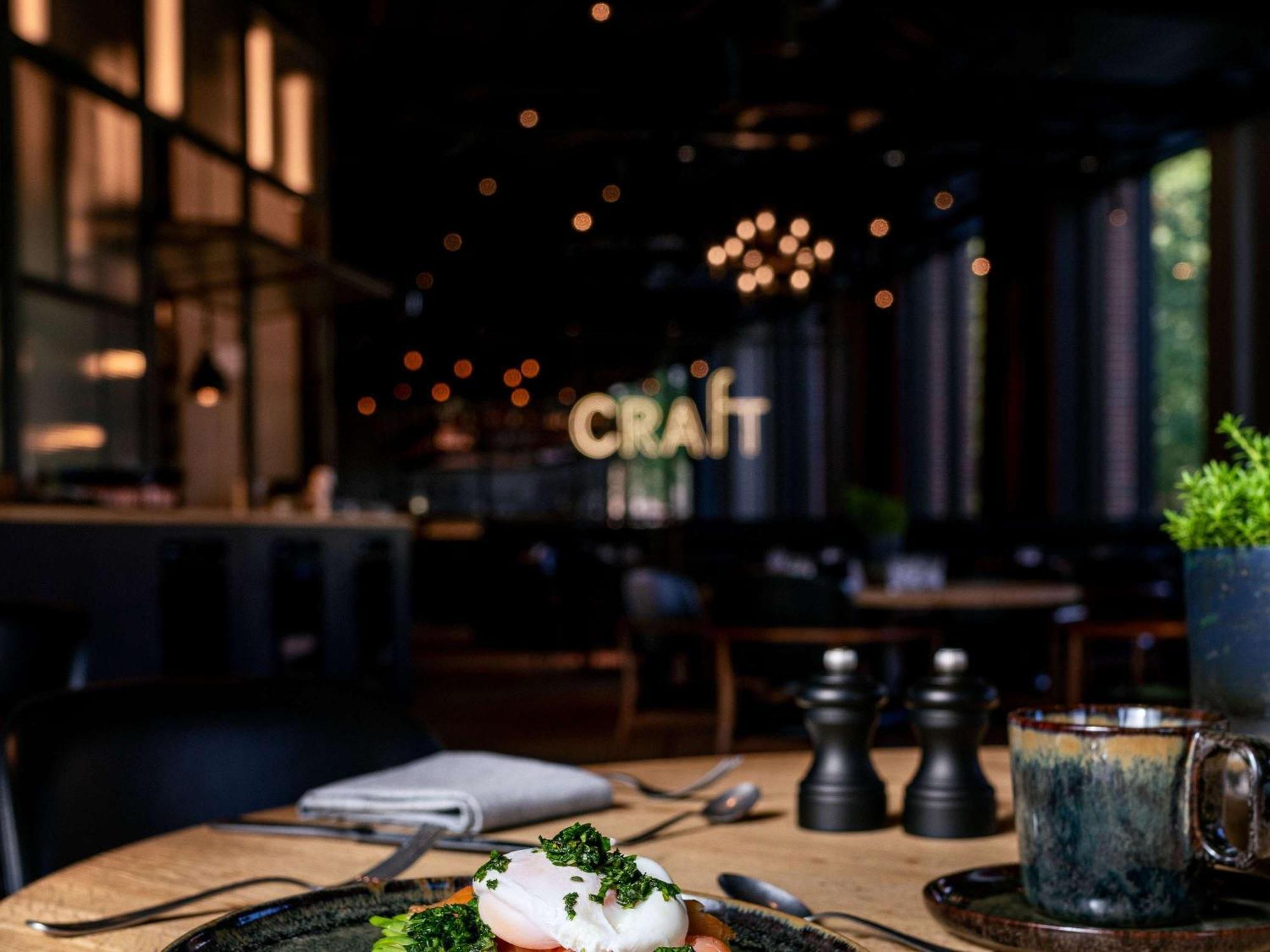 เดอะ บริดจ์ วรอตซวาฟ - เอ็มแกลเลอรี Hotel ภายนอก รูปภาพ Craft restaurant